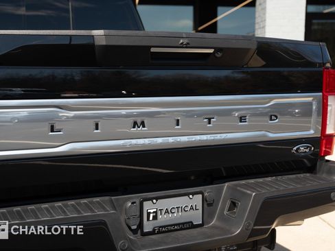 Used 2021 Ford F250 Limited image 14