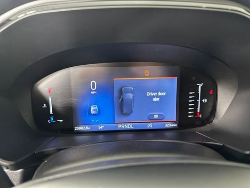 Used 2024 Ford Escape ST-Line image 17