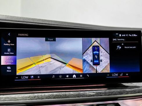 Used 2023 BMW 740i RWD image 29