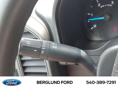 Used 2021 Ford F550 2WD Regular Cab Super Duty image 35