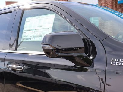 New 2026 Chevrolet Suburban High Country