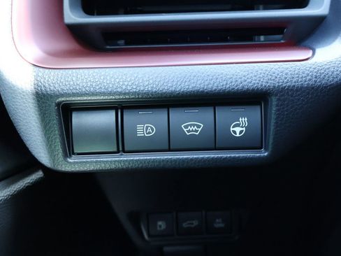 New 2025 Toyota Prius Plug-In Hybrid w/ Limited Premium Package FWD image 15