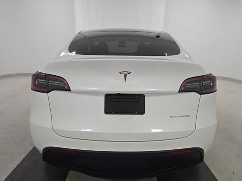 Used 2023 Tesla Model Y Long Range AWD/4WD image 6