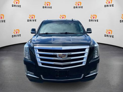 Used 2019 Cadillac Escalade ESV Premium Luxury AWD/4WD image 8