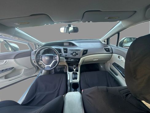 Used 2012 Honda Civic Hybrid Sedan image 20