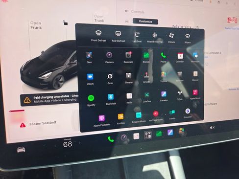 Used 2023 Tesla Model 3 Standard Range RWD image 31