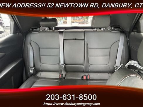 Used 2024 Chevrolet TrailBlazer RS w/ Convenience Package AWD/4WD image 34