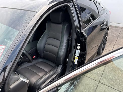 Used 2019 Honda Accord Sport image 12