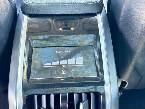 Used 2018 Volvo S90 T5 Momentum w/ Convenience Package image 28