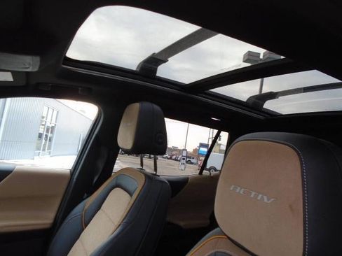 Certified 2025 Chevrolet Equinox ACTIV w/ Safety and Technology Package image 19