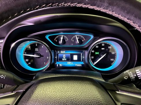 Used 2017 Buick Envision Essence FWD image 13