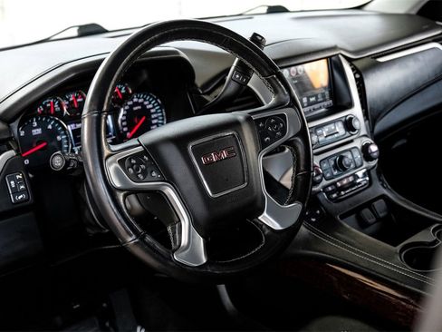 Used 2018 GMC Yukon SLT w/ Open Road Package image 13