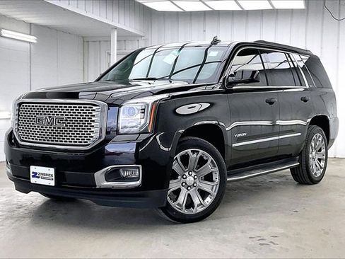 Used 2016 GMC Yukon SLT w/ Open Road Package image 2