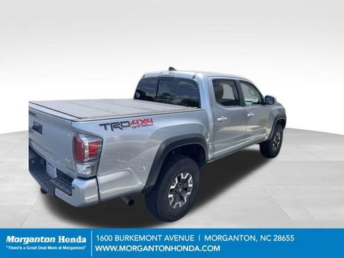 Used 2023 Toyota Tacoma TRD Off-Road w/ TRD Premium Off Road Package AWD/4WD image 13