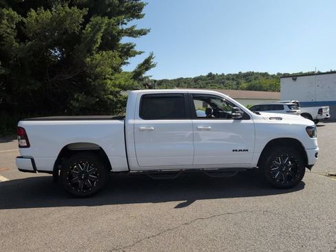 Used 2022 RAM 1500 Big Horn AWD/4WD image 4
