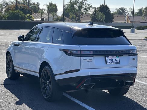 Used 2018 Land Rover Range Rover Velar R-Dynamic SE image 6