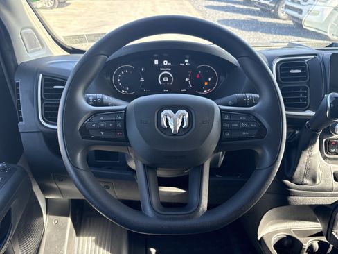 New 2025 RAM ProMaster 2500 w/ Quick Order Package 22G SLT image 17