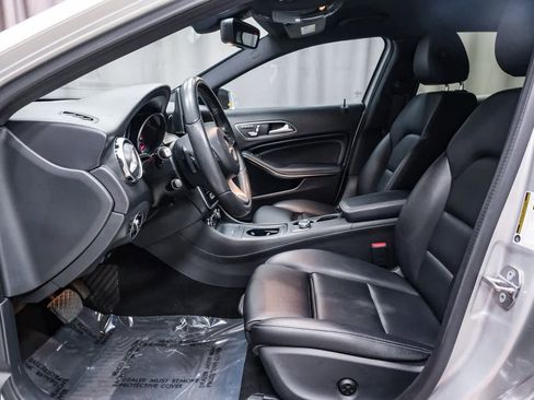 Certified 2018 Mercedes-Benz GLA 250 image 19