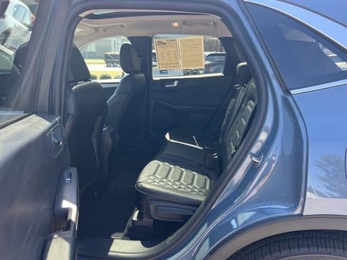 Used 2024 Ford Escape Platinum w/ Premium Technology Package image 31