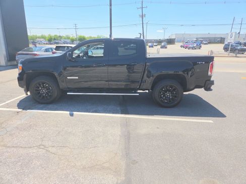 Used 2022 GMC Canyon Elevation w/ Elevation Premium Package AWD/4WD image 6