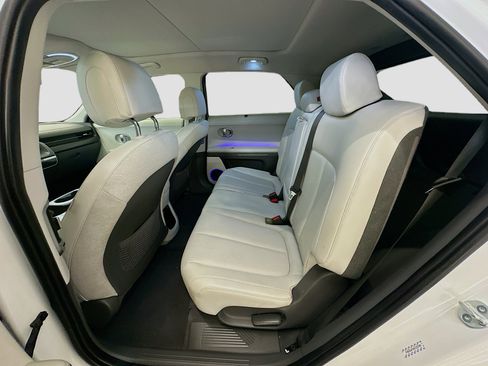 Used 2023 Hyundai Ioniq 5 Limited image 28