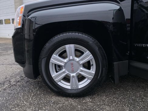 Used 2015 GMC Terrain SL image 23