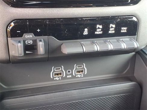 New 2026 RAM 1500 Big Horn/Lone Star image 12