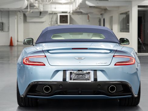 Used 2016 Aston Martin Vanquish Volante RWD image 12