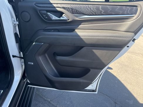 Used 2022 GMC Yukon Denali image 13