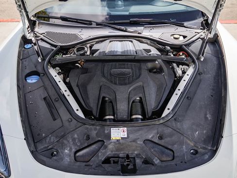 Used 2023 Porsche Panamera Platinum Edition image 29