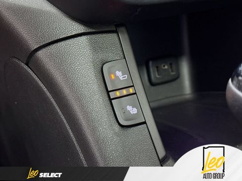 Used 2019 GMC Acadia SLT w/ LPO, Floor Liner Package FWD image 23