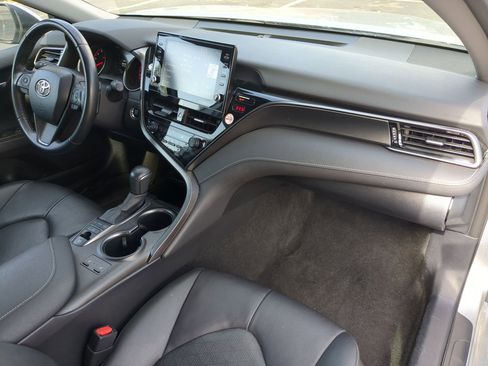 Used 2023 Toyota Camry XSE image 34