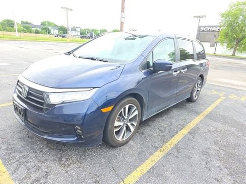 Used 2024 Honda Odyssey Touring image 1