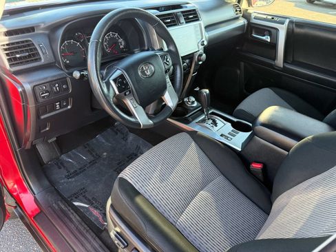 Used 2024 Toyota 4Runner SR5 AWD/4WD image 12