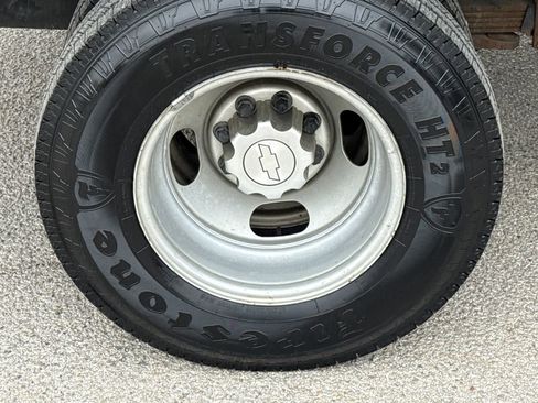 Used 2006 Chevrolet Silverado 3500 2WD Regular Cab image 9