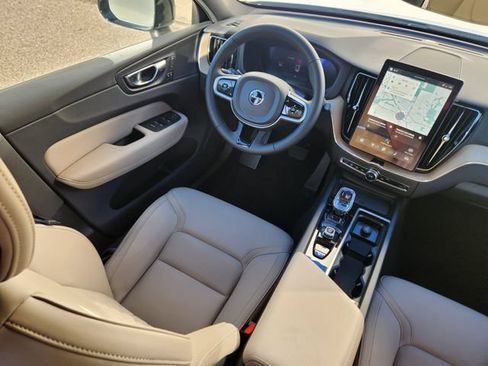 Certified 2026 Volvo XC60 B5 Plus w/ Protection Package Premier AWD/4WD image 10