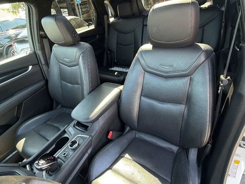 Used 2020 Cadillac XT5 Premium Luxury FWD image 13