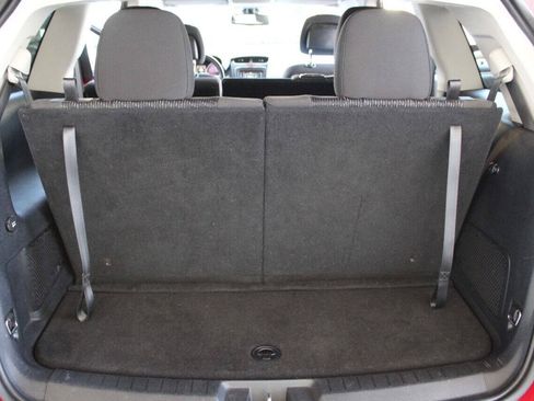 Used 2018 Dodge Journey SE w/ Popular Equipment Group FWD image 14