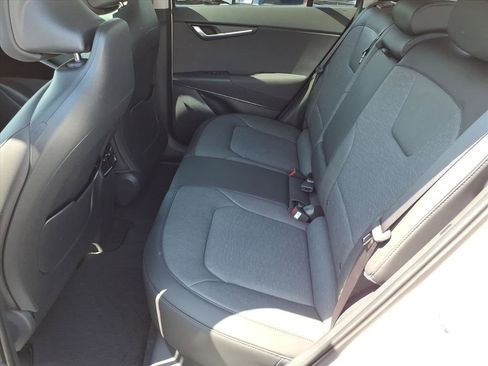 New 2026 Kia Niro Wave w/ Wave Preserve Package image 12