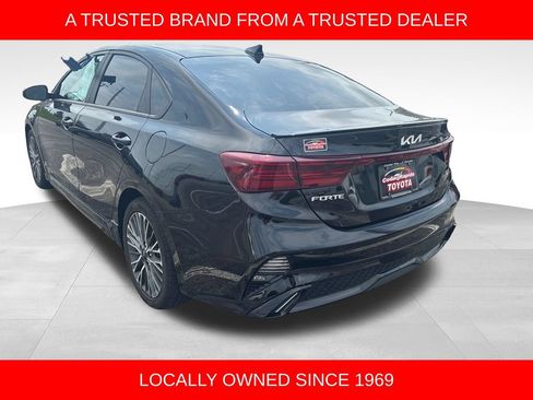 Used 2022 Kia Forte GT-Line w/ GT-Line Premium Package FWD image 3