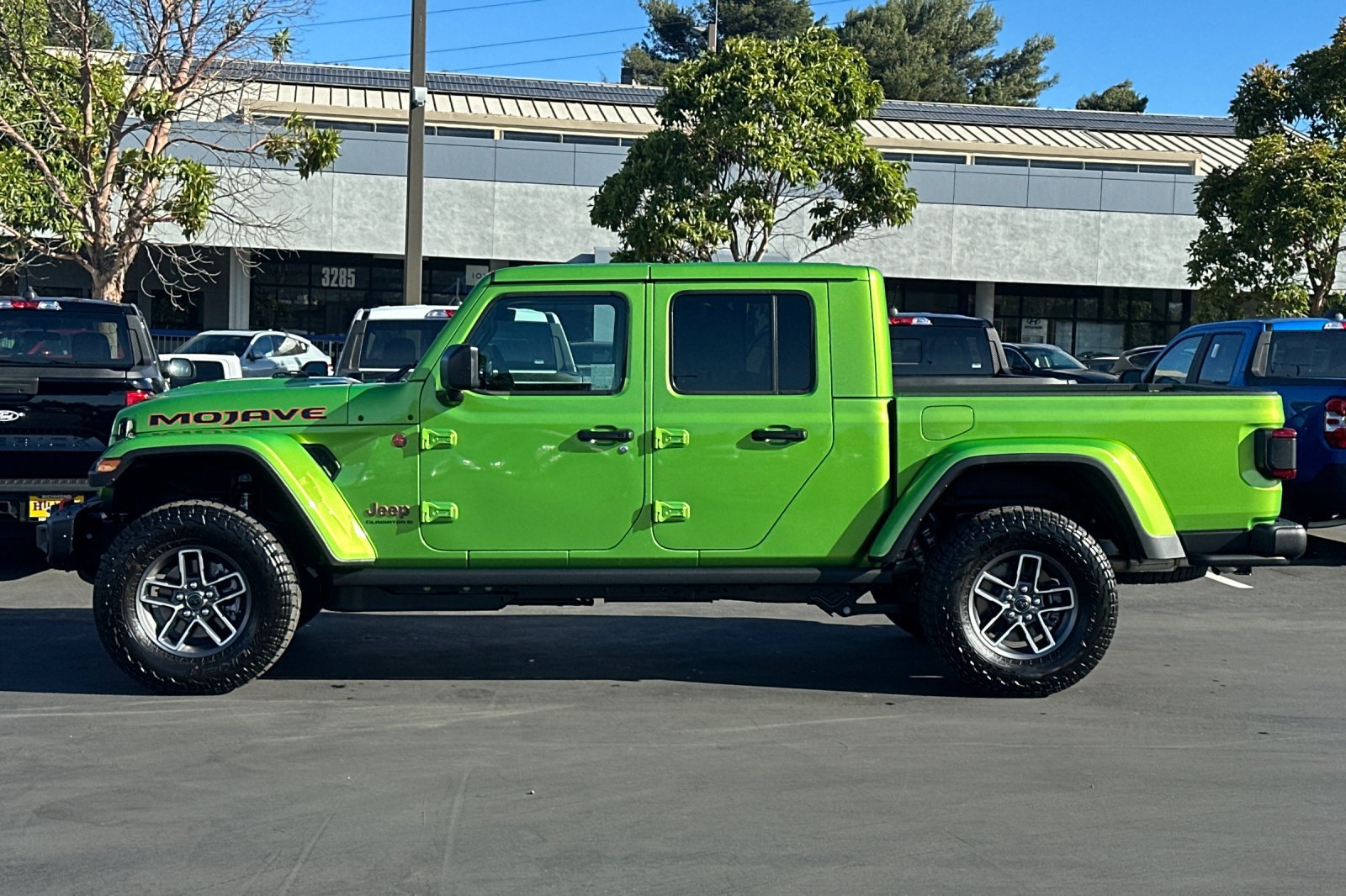 New 2026 Jeep Gladiator Mojave AWD/4WD image 7
