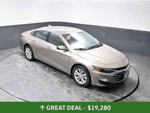 Used 2025 Chevrolet Malibu LT image 44