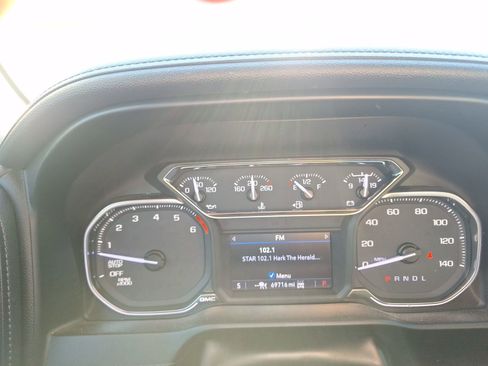 Used 2020 GMC Sierra 1500 SLT image 22