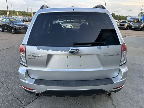 Used 2010 Subaru Forester 2.5X Premium AWD/4WD image 6