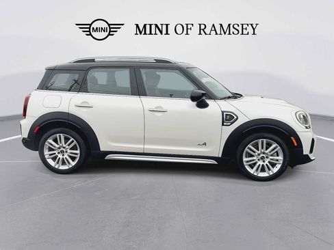 Used 2024 MINI Cooper Countryman S AWD/4WD image 9