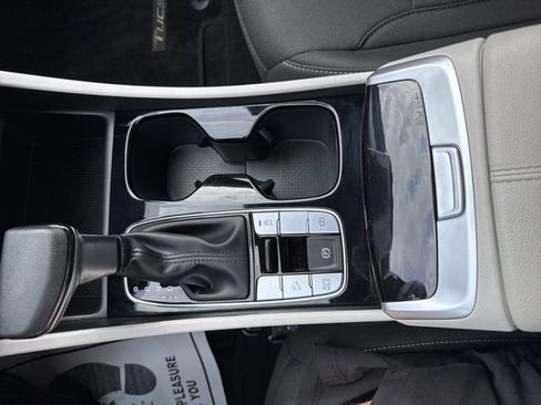 Used 2023 Hyundai Tucson SE image 22