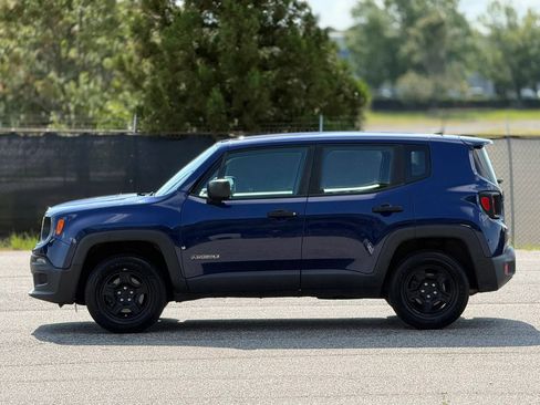 Used 2018 Jeep Renegade Sport w/ Power & Air Group AWD/4WD image 8