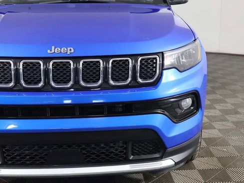 Used 2023 Jeep Compass Limited image 14