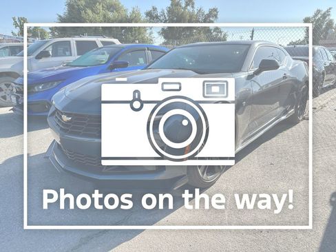 Used 2022 Chevrolet Camaro LT RWD image 1