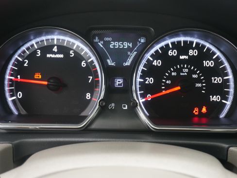Used 2015 Nissan Versa FWD image 13